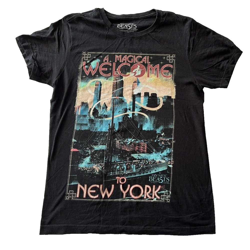Fantastic Beast Black Graphic T-shirt Small Magical Welcome To NY 100% Cotton